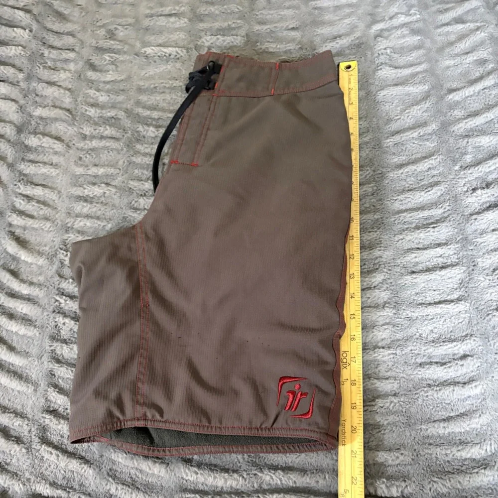 Immersion Research Fleece Lined Ripstop Board Shorts Mens 32 Brown Kayak Rafting